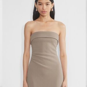 Aritzia Babaton FigureKnit™ Eyecatcher Dress